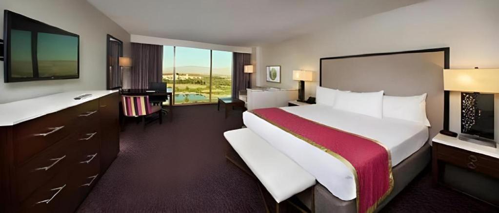 Suncoast Hotel And Casino Las Vegas Ngoại thất bức ảnh